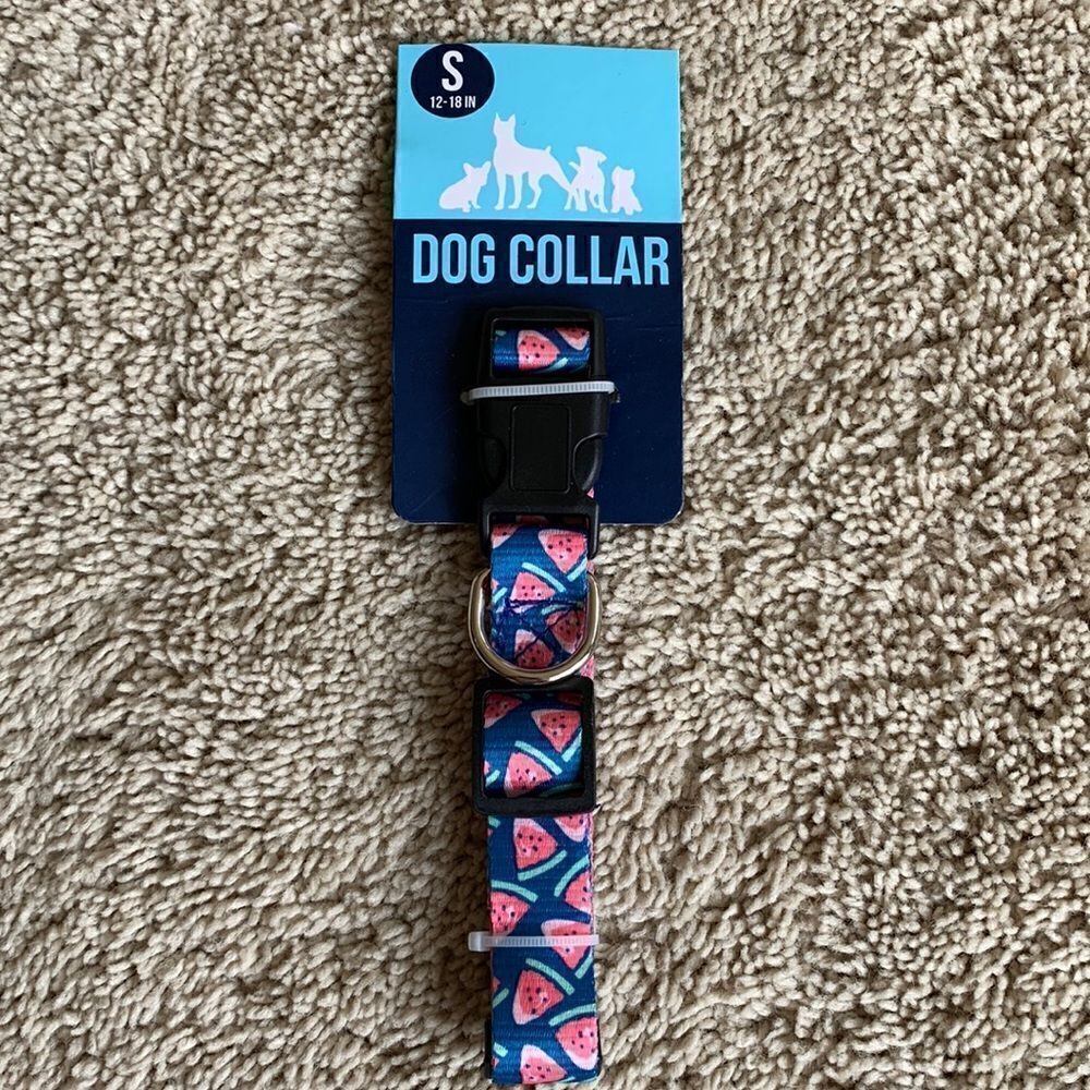 NWT Watermelon Picnic Print Dog Collar size Small 12” - 18”‎